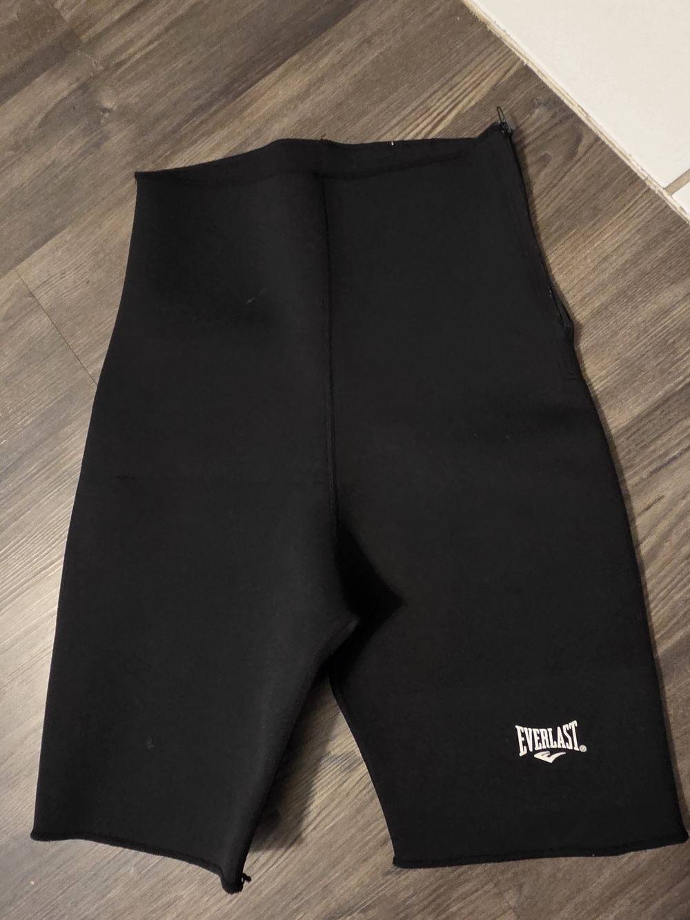 Everlast Black (UNISEX) Neoprene-Style Active Shorts